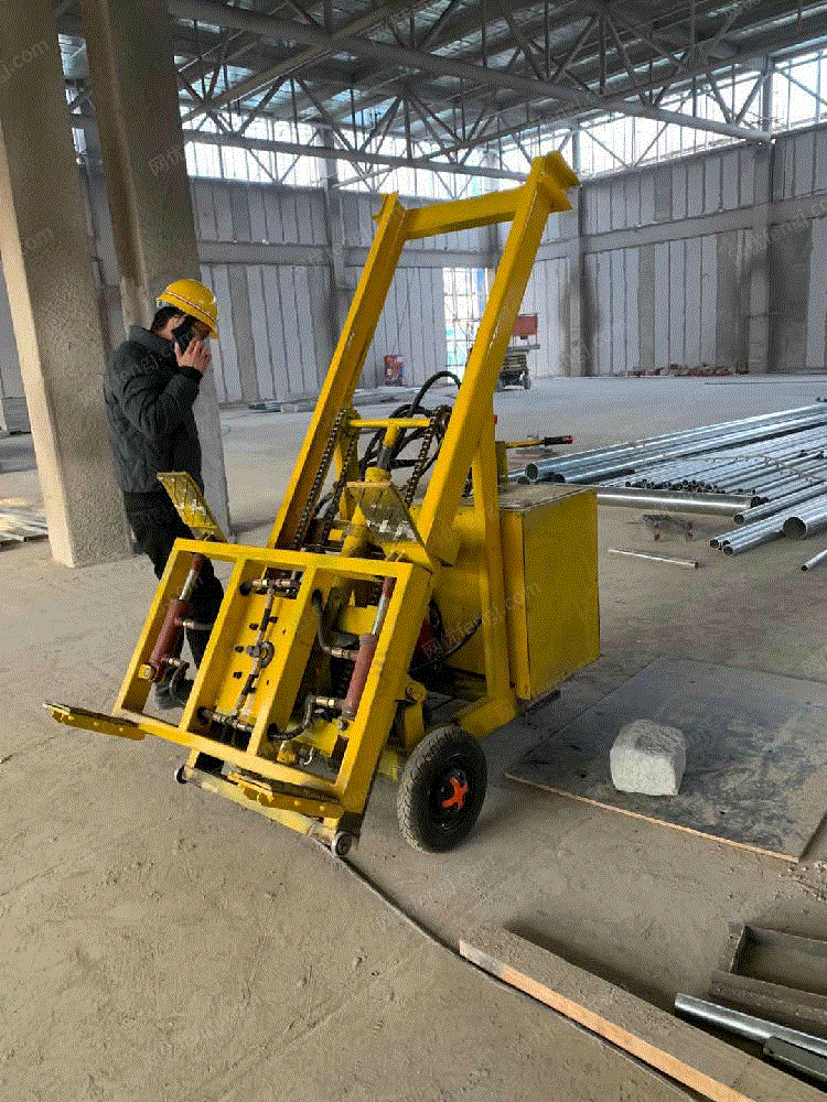 供应室内专用轻质隔墙板安装机生产全过程简介介绍山东省德冠机械