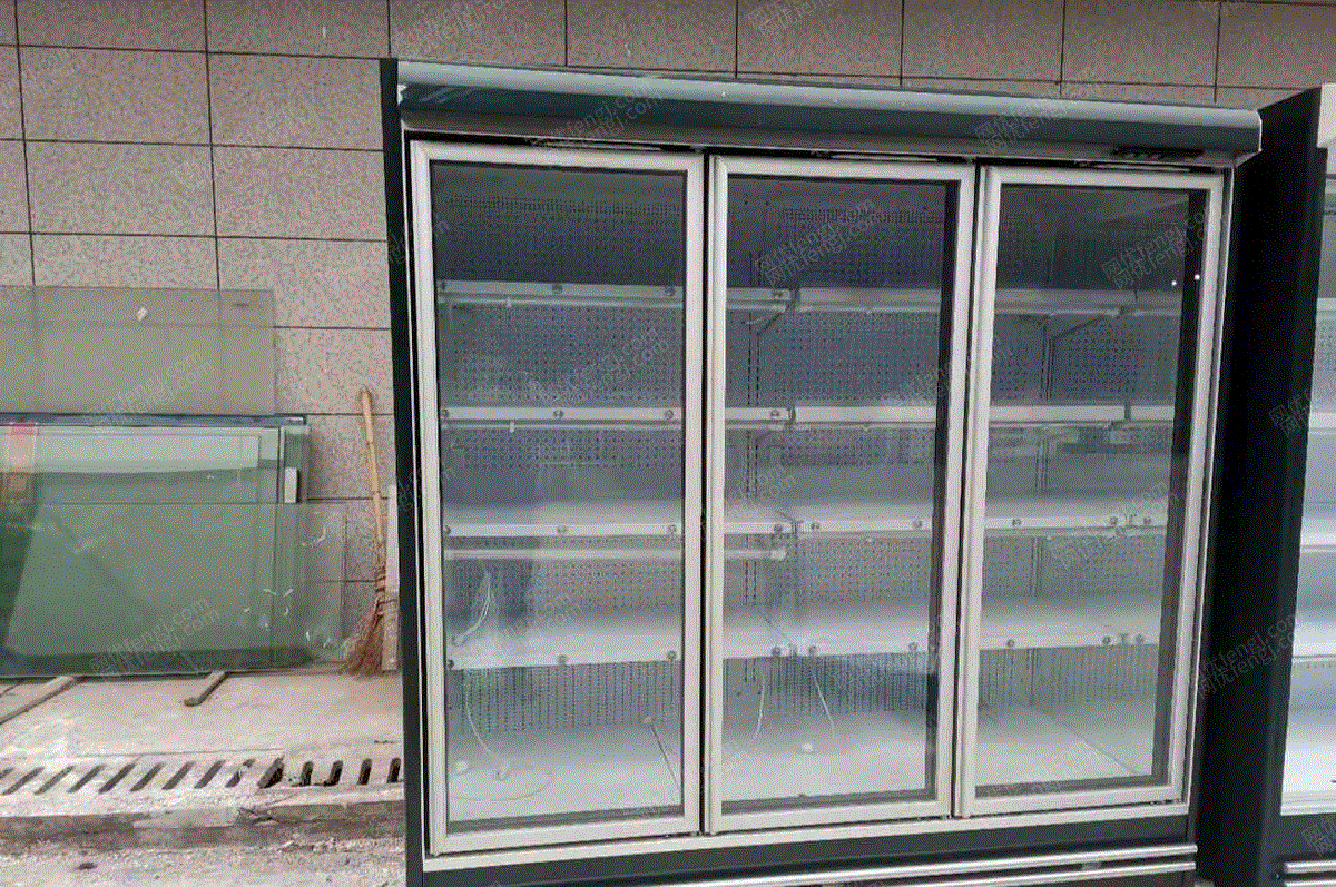 二手制冷机组出售