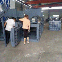连云港废纸板液压打包机 无纺布易拉罐压块机出售。