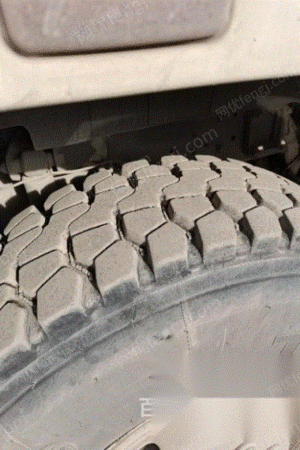 二手水泥罐车出售