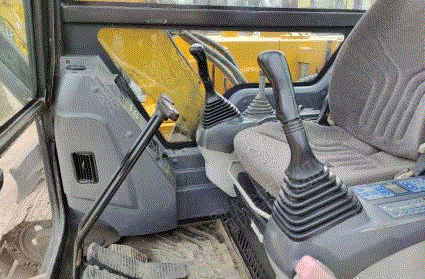 二手挖掘机出售