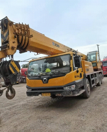 二手汽车吊/随车吊出售