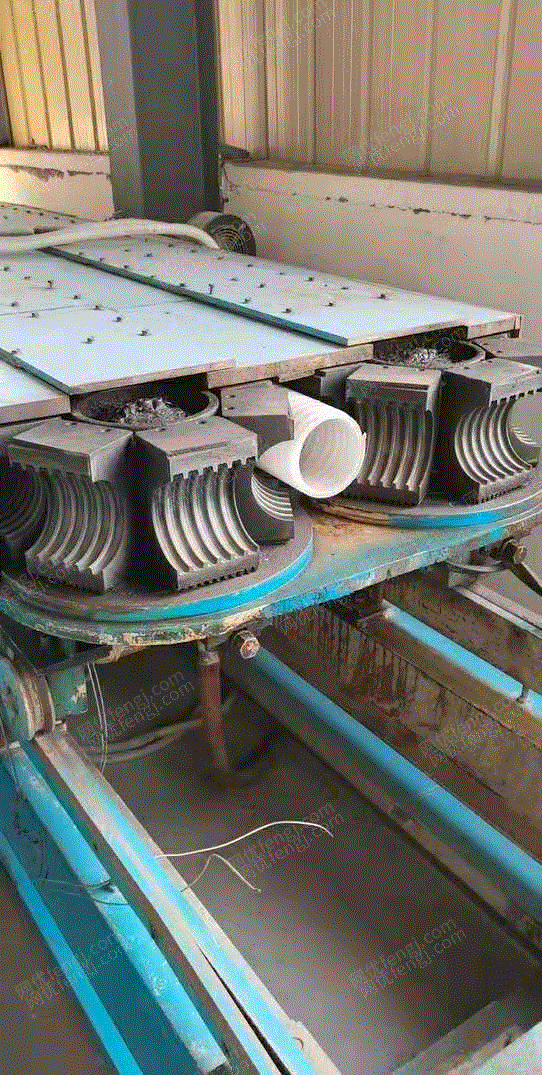 二手擠出片材機出售