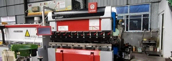 二手折弯机出售