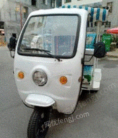 贵州毕节使用几个月的冰柜冷冻三轮车低价出售