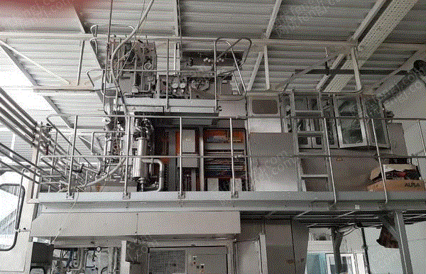 四川成都转让现货利乐tetrapakTBA/8机1000ml灌装机 二手乳品厂设备转让