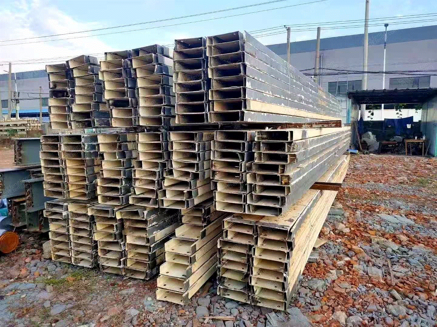 二手钢结构厂房出售