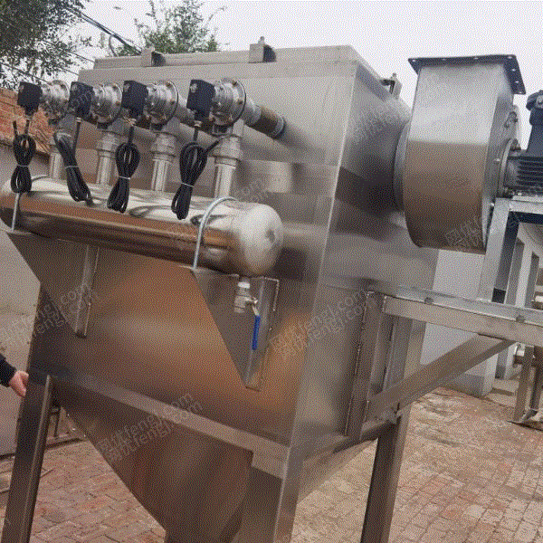 厂家供应布袋除尘器 除尘设备 化肥厂专用布袋除尘器 除尘设备出售