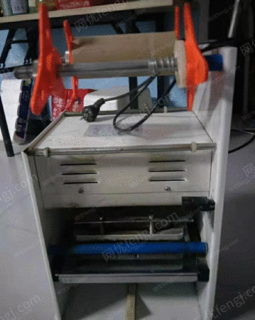 二手封口机出售