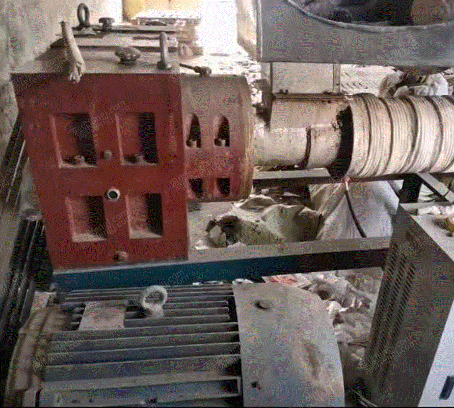 二手造粒設(shè)備出售