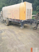 四川凉山彝族自治州转让混凝土泵车。