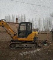 新疆昌吉急售！85挖机带360度旋转抓木器！