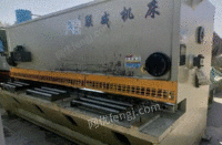 新疆塔城出售17年江苏产20x4米闸式剪板机