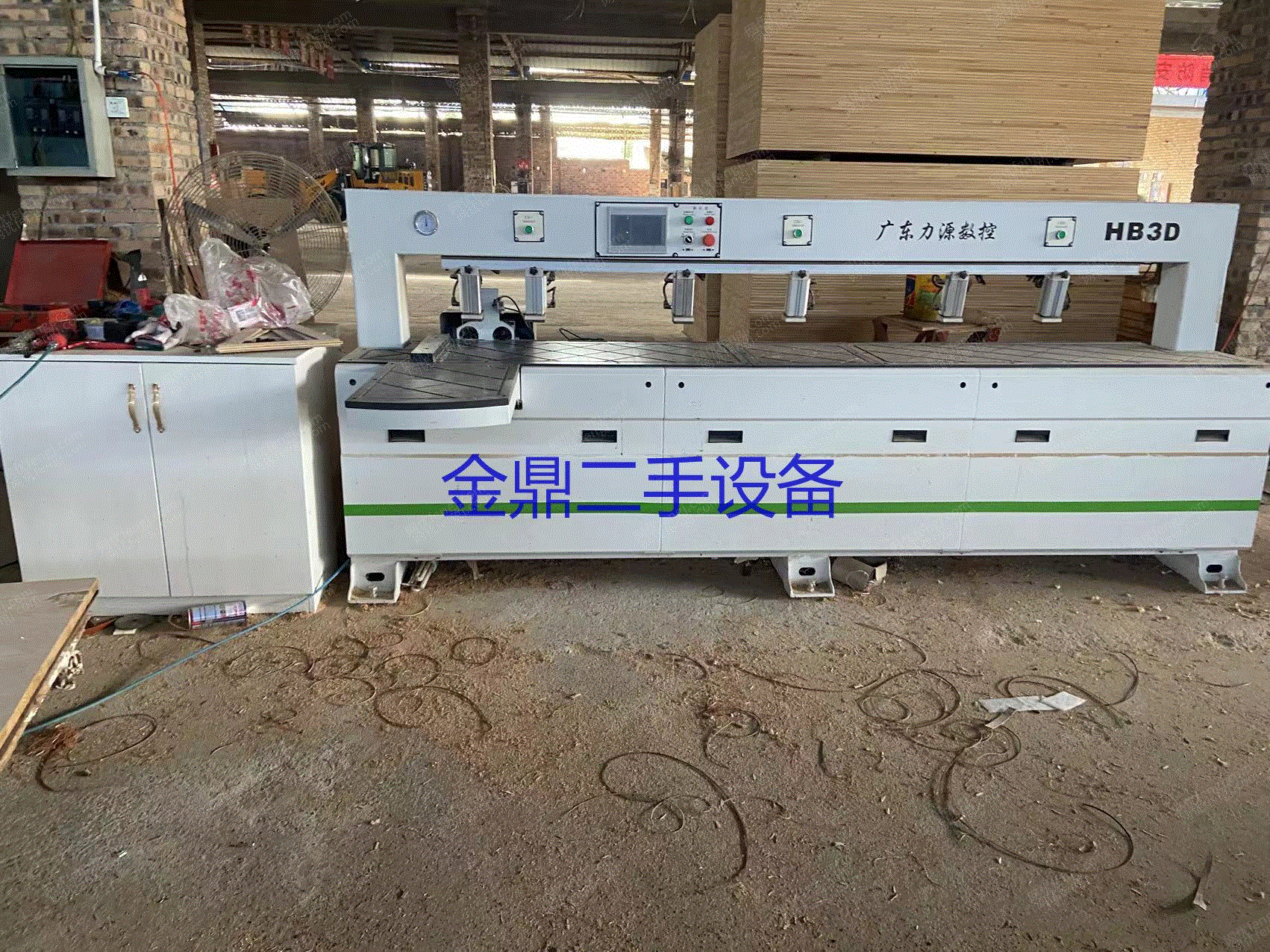 二手家具生产设备出售