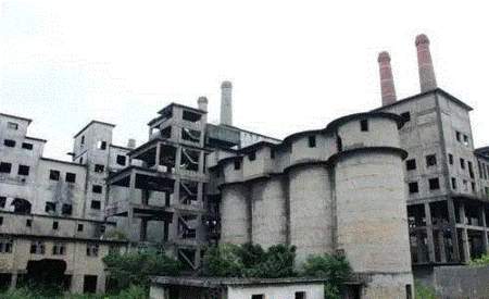 南京は長年倒産したセメント工場を高値で買収している