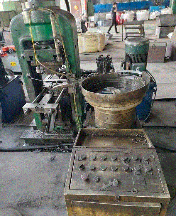 旧标准件设备出售