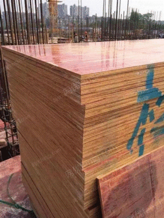 江蘇省南京市、使用済みの木方型枠を長期間、高値で回収