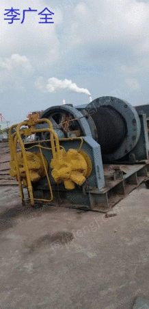 油圧巻上機4台を販売