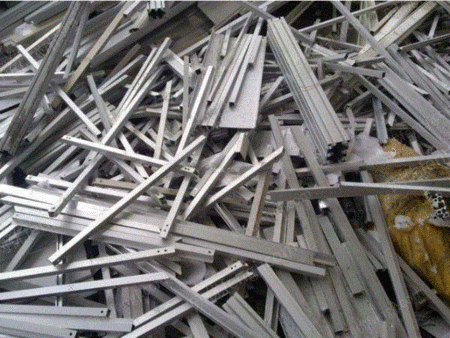 陝西省楡林、ステンレス鋼スクラップ304を長期にわたり大量回収100トン