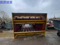 3080 three-layer vibrating screen, 80% new screening equipment