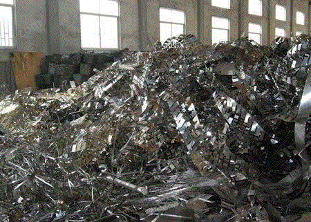 陝西省咸陽市の誠信が201ステンレス鋼スクラップを回収