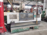 For sale: second-hand MV65 CNC milling machine, the color is as shown in the figure