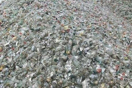 廃ガラスを専門的に回収湖南省長沙市