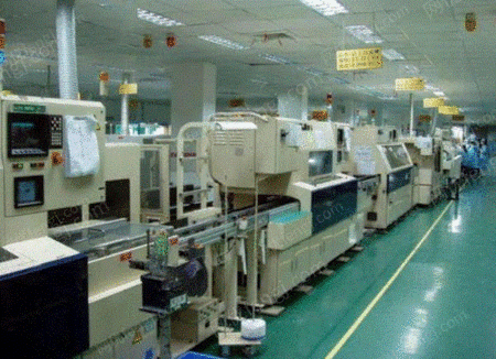 常時高価格専門が電子工場全体の梱包業務を請け負う