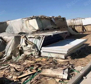 使用済み太陽光発電パネルを現金で買い取る江蘇省