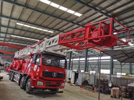 売井机,陜汽徳龍M3000シャシー