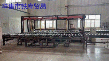 中古のウリ発泡板カットラインを安売り