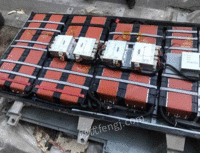 A large number of lithium batteries are recycled with high price cash in Guangdong