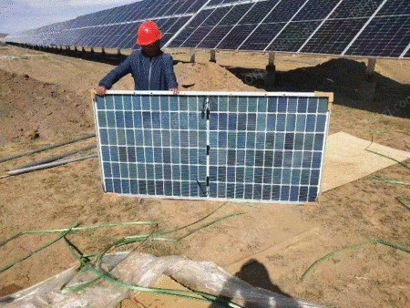 太陽光発電モジュールを回収江蘇省南通市