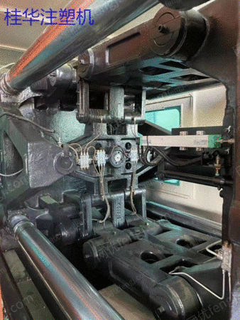 現売中古震雄400トン、セット：含油含斗含吸材机、有需要的歓迎連絡！