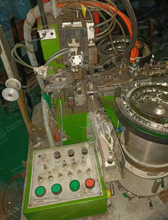 其它服装设备出售