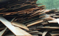 Recycling a large number of steel plate scraps at high prices in Sichuan
