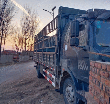 厢式货车/集装箱车出售