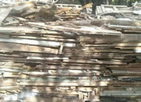 回收各种废木材。