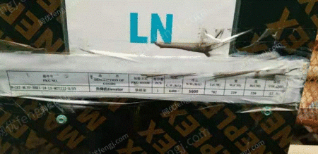 二手建筑施工电梯出售