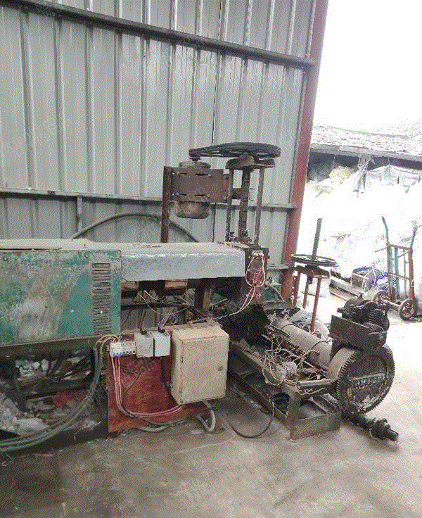 二手造粒設(shè)備回收