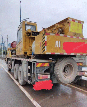 二手汽车吊/随车吊出售