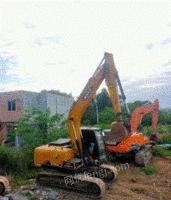 湖南长沙三一135c二手挖掘机工地一手急转，工作时间2000小时不到