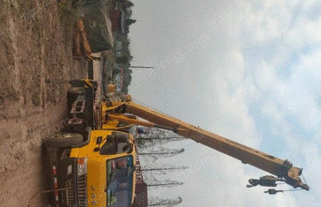 二手汽车吊/随车吊出售