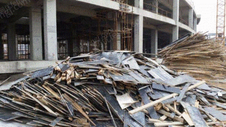 安徽省では長年にわたり木方テンプレートを大量に回収