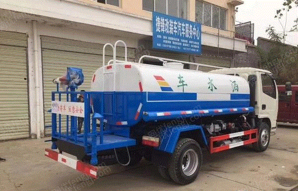 市政工程车价格
