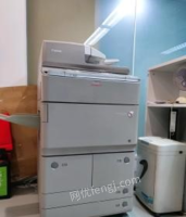 北京西城区出售工作室自用佳能6075复印机，成色新，效果很好。