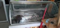 广西贵港二手冰箱展示柜八成新出售
