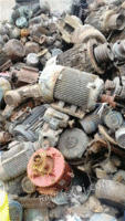 Several scrapped marine motors recovered in Zhejiang