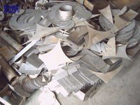 新疆常年回收有色金属,铜铝不锈钢