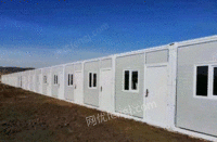 新疆喀什出租出售折叠房 集装箱房 彩钢房 活动房